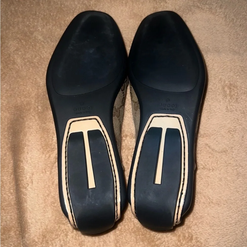 ♥️🥳♥️ BUNDLE- Gucci shoulder bag and Gucci shoes ( 7B ) - Picture 16 of 16